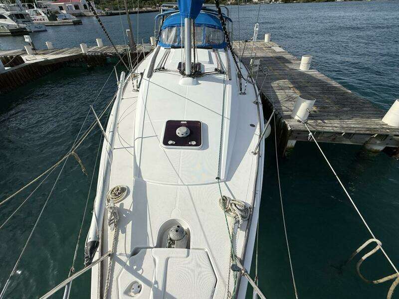 Ponyo 36ft Jeanneau Yacht For Sale