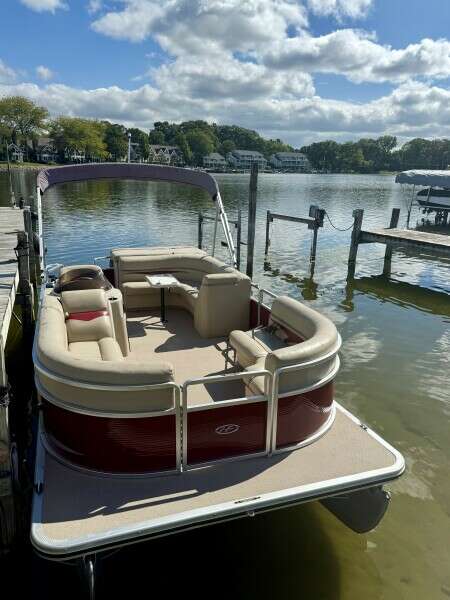 22ft Harris Yacht For Sale