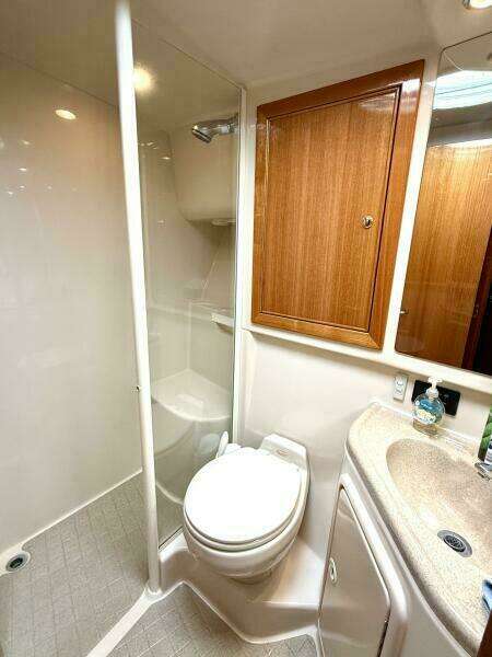 Golden Rule 42ft Riviera Yacht For Sale