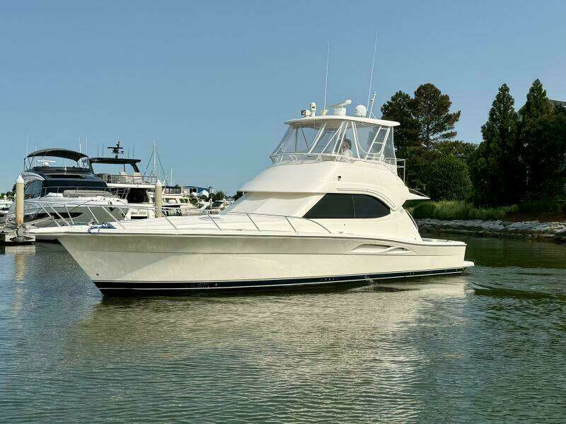 Golden Rule 42ft Riviera Yacht For Sale