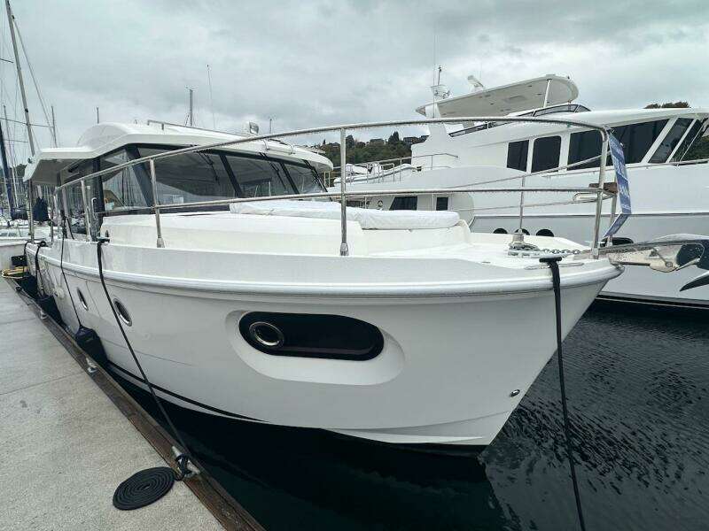 Fret Knot 41ft Beneteau Yacht For Sale