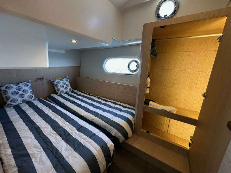 Fret Knot 41ft Beneteau Yacht For Sale