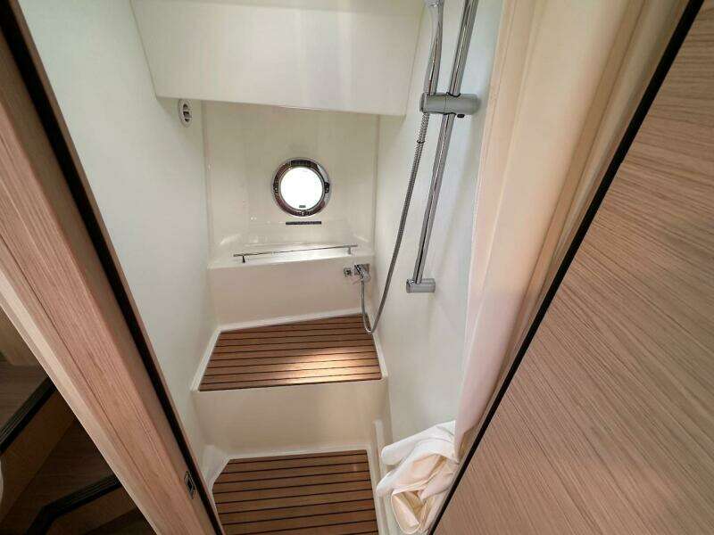 Fret Knot 41ft Beneteau Yacht For Sale