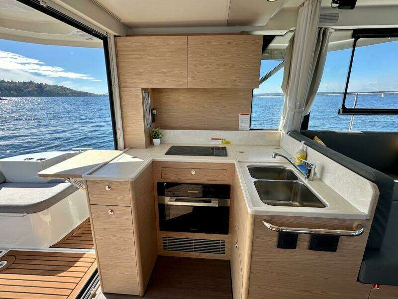 Fret Knot 41ft Beneteau Yacht For Sale