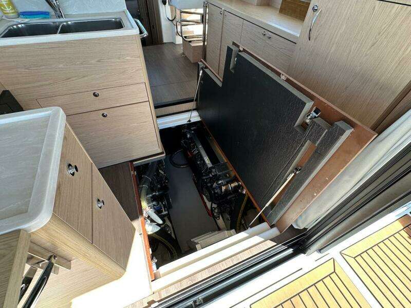 Fret Knot 41ft Beneteau Yacht For Sale