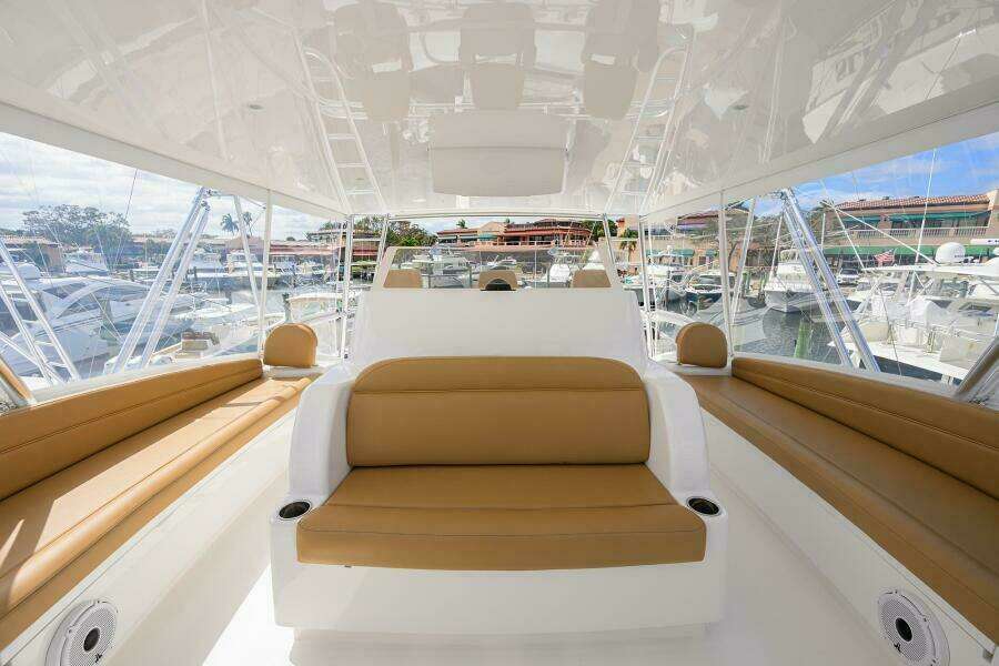 Flybridge Seating