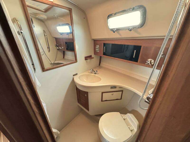 Southern Star III 36ft Island Packet Yacht For Sale