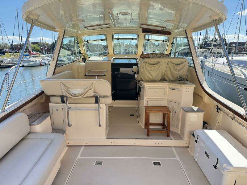 Southern Star III 36ft Island Packet Yacht For Sale