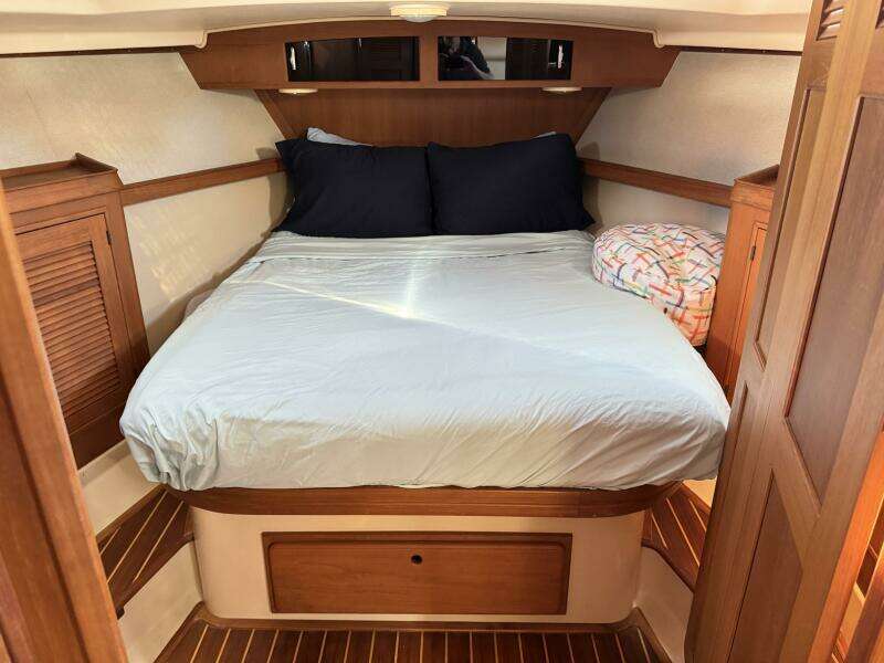 Southern Star III 36ft Island Packet Yacht For Sale