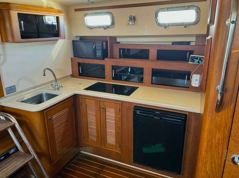 Southern Star III 36ft Island Packet Yacht For Sale