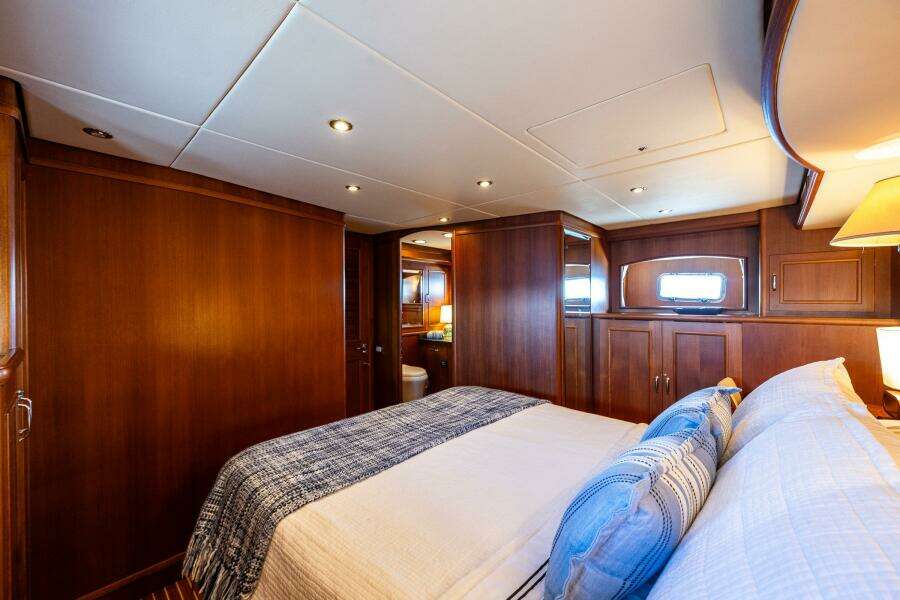 GRAND FINALE 59ft Grand Banks Yacht For Sale