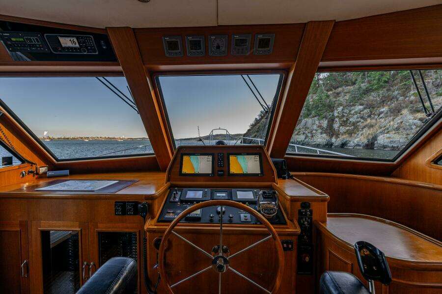 GRAND FINALE 59ft Grand Banks Yacht For Sale