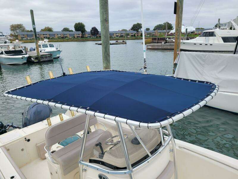 Blue Moon 25ft Pursuit Yacht For Sale