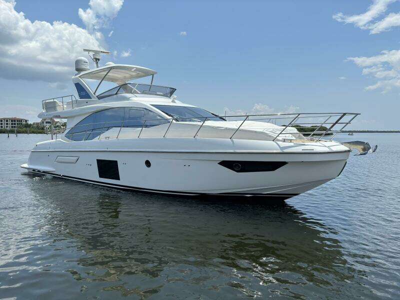 2019 Azimut 55 - Profile 2019 Azimut 55 - Profile
