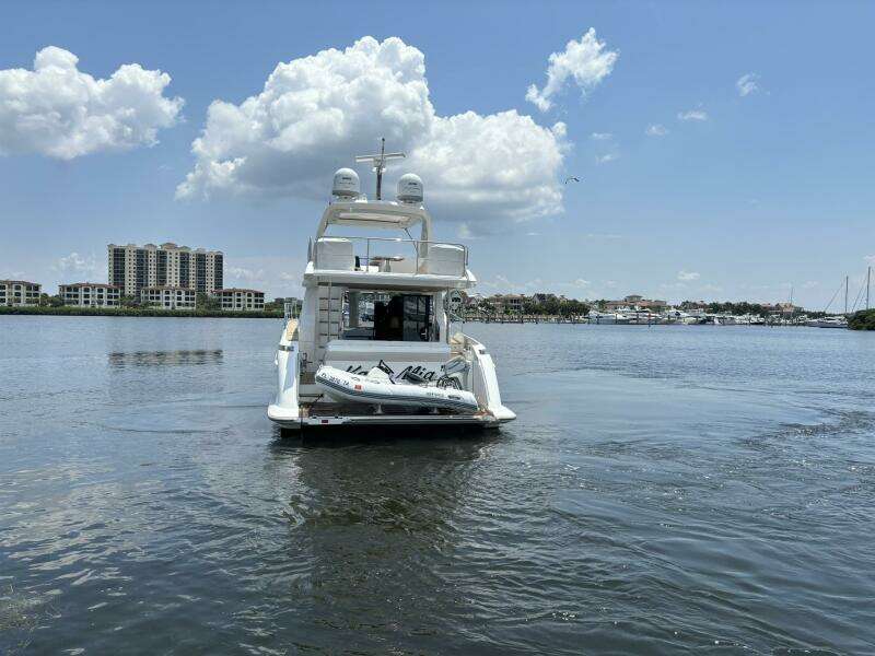 2019 Azimut 55 - Profile Stern 2019 Azimut 55 - Profile Stern