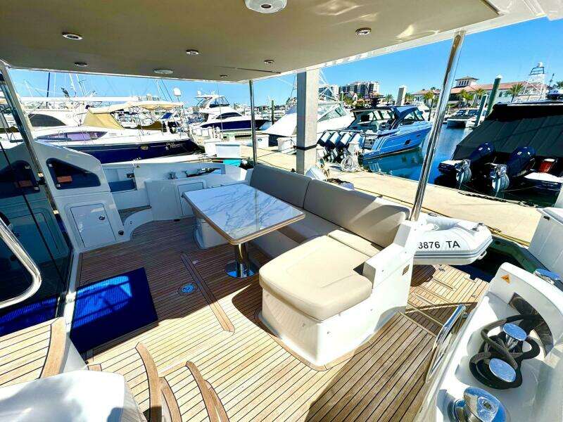 2019 Azimut 55 - Aft Deck 2019 Azimut 55 - Aft Deck