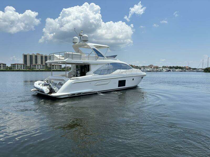 2019 Azimut 55 - Profile Stern 3/4 Starboard 2019 Azimut 55 - Profile Stern 3/4 Starboard