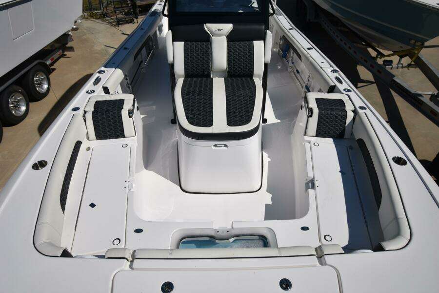 2024 Tidewater 3100 Carolina Bay  2024 Tidewater 3100 Carolina Bay