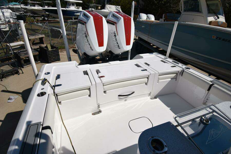 2024 Tidewater 3100 Carolina Bay  2024 Tidewater 3100 Carolina Bay