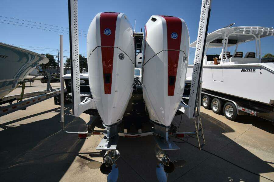 2024 Tidewater 3100 Carolina Bay  2024 Tidewater 3100 Carolina Bay