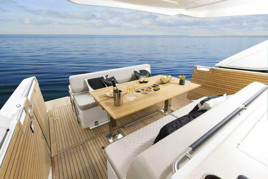 44ft Jeanneau Yacht For Sale