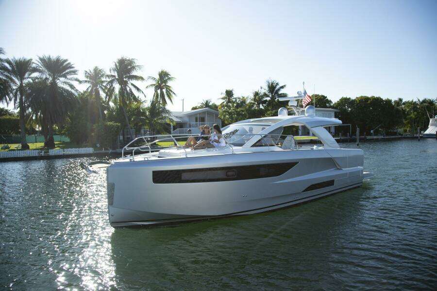 44ft Jeanneau Yacht For Sale