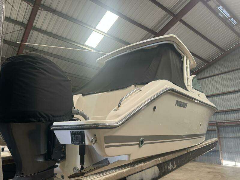 24ft Pursuit Yacht For Sale