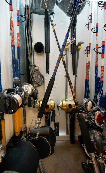 1994 Hatteras 46 Convertible- CHANGE ORDER- Tackle Storage