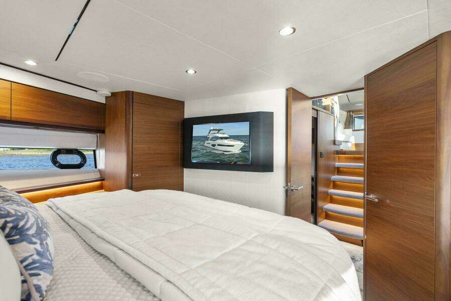 Princess F62 Stumped- Forward VIP Stateroom