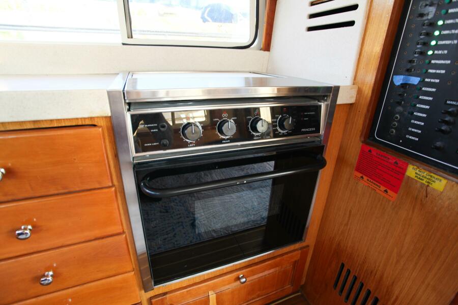 2006 Mainship 400