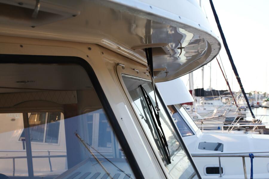 2006 Mainship 400