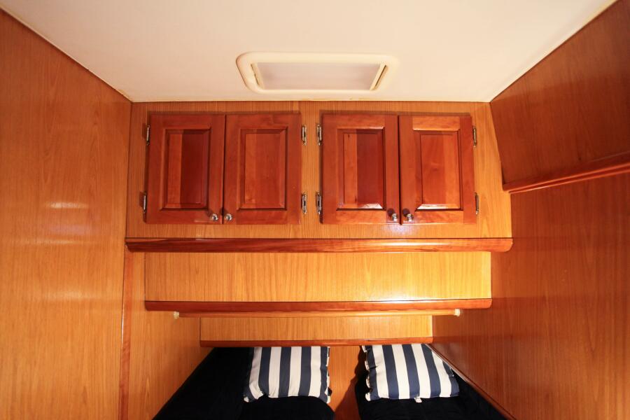 2006 Mainship 400