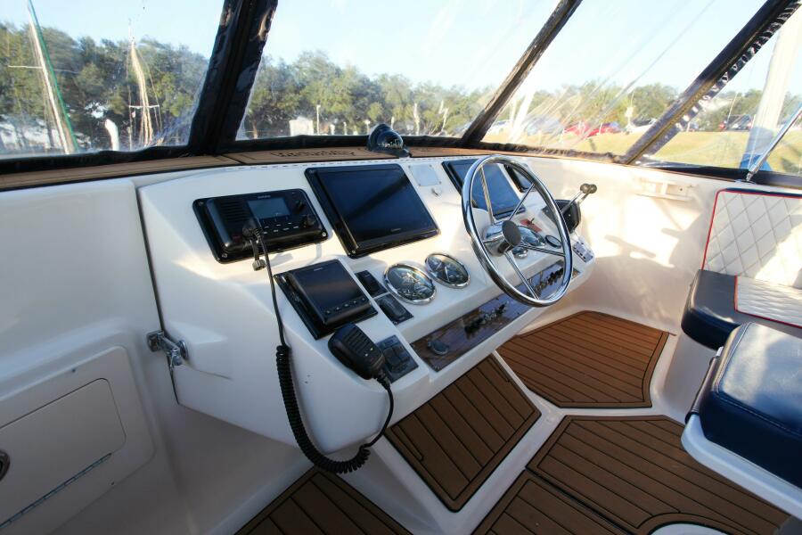 2006 Mainship 400