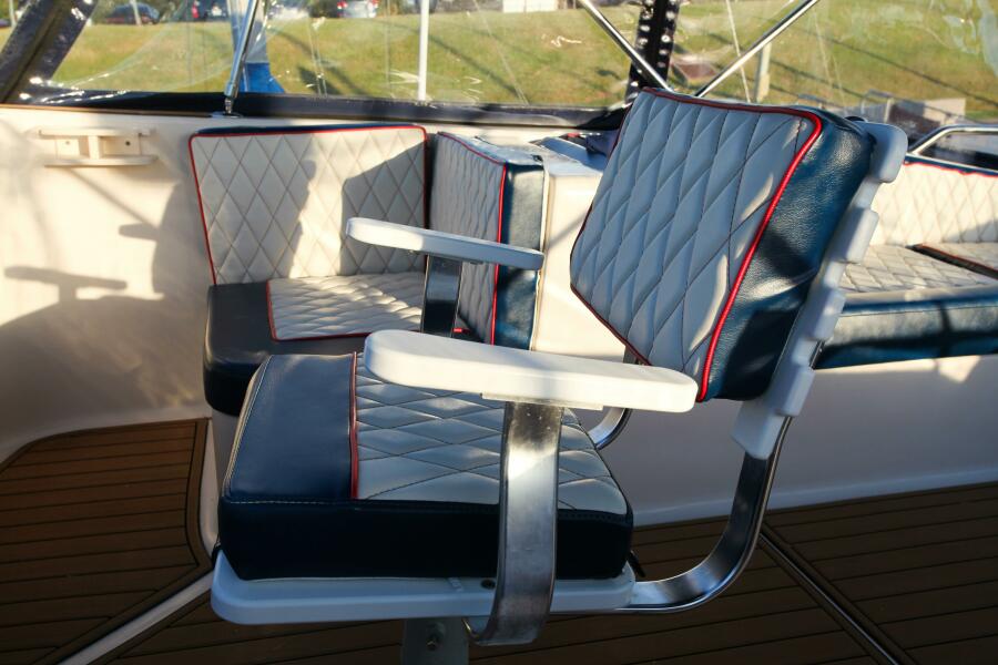 2006 Mainship 400
