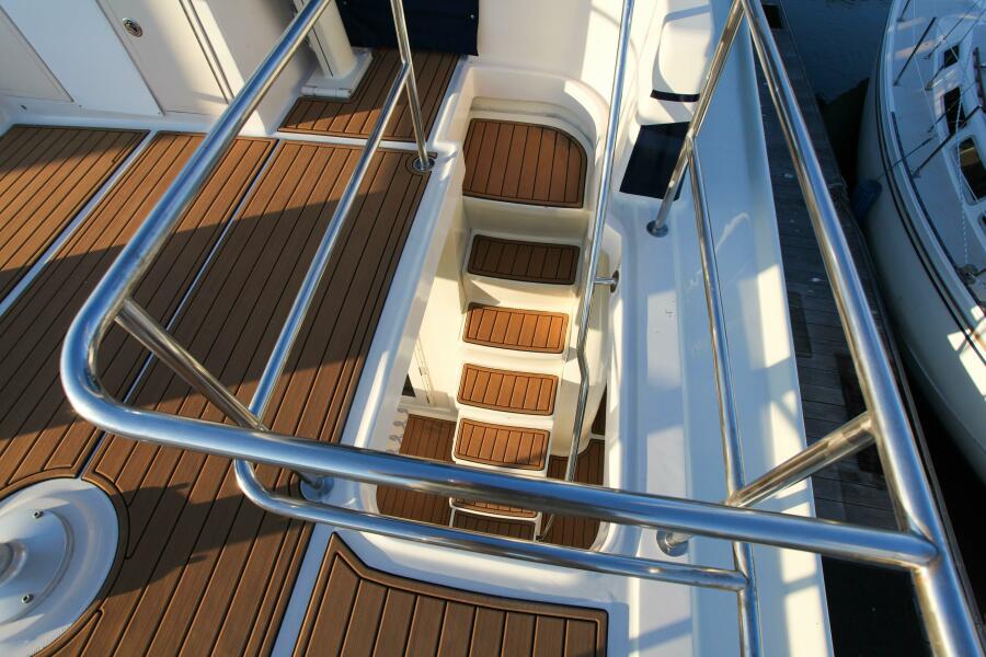 2006 Mainship 400