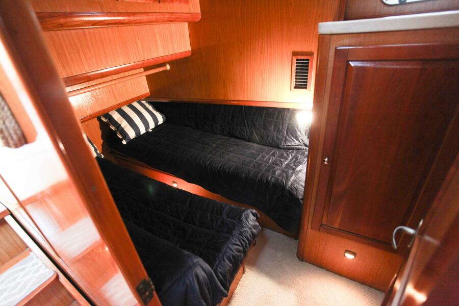 2006 Mainship 400