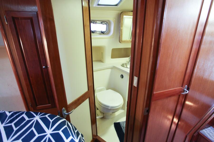 2006 Mainship 400