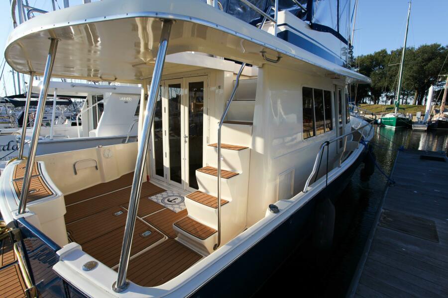 2006 Mainship 400
