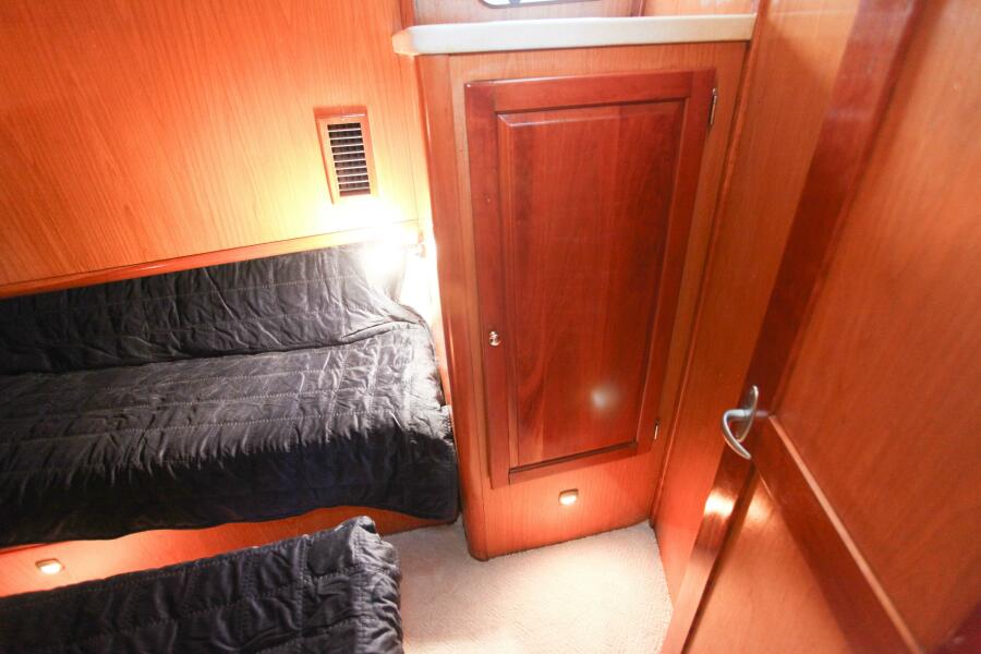 2006 Mainship 400