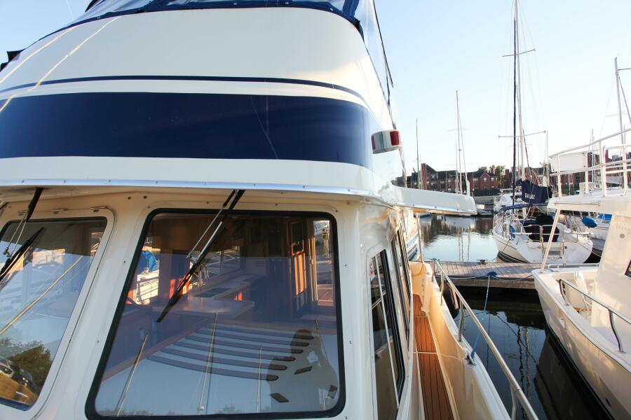 2006 Mainship 400