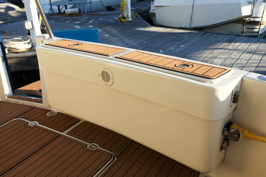 2006 Mainship 400