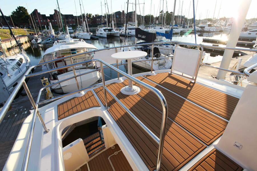 2006 Mainship 400