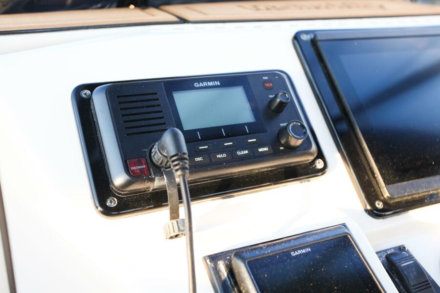 2006 Mainship 400