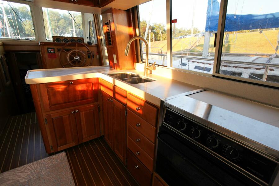 2006 Mainship 400