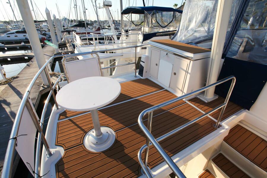2006 Mainship 400