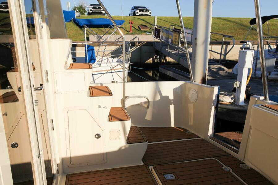 2006 Mainship 400