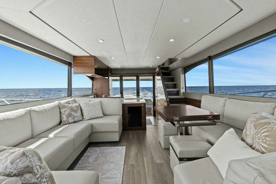 2025 Maritimo M600 - Salon  2025 Maritimo M600 - Salon