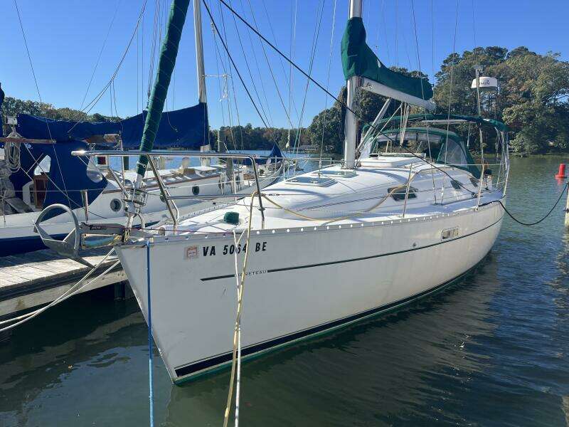 Dream 33ft Beneteau Yacht For Sale Dream 33ft Beneteau Yacht For Sale
