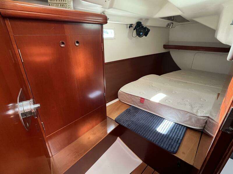 Dream 33ft Beneteau Yacht For Sale Dream 33ft Beneteau Yacht For Sale