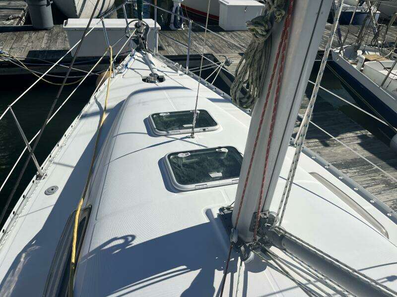Dream 33ft Beneteau Yacht For Sale Dream 33ft Beneteau Yacht For Sale